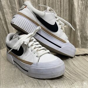Nike White and Black Men's Sneakers with Tan Accents